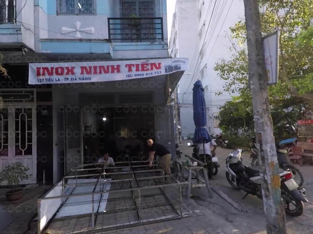 127 Tiểu La
