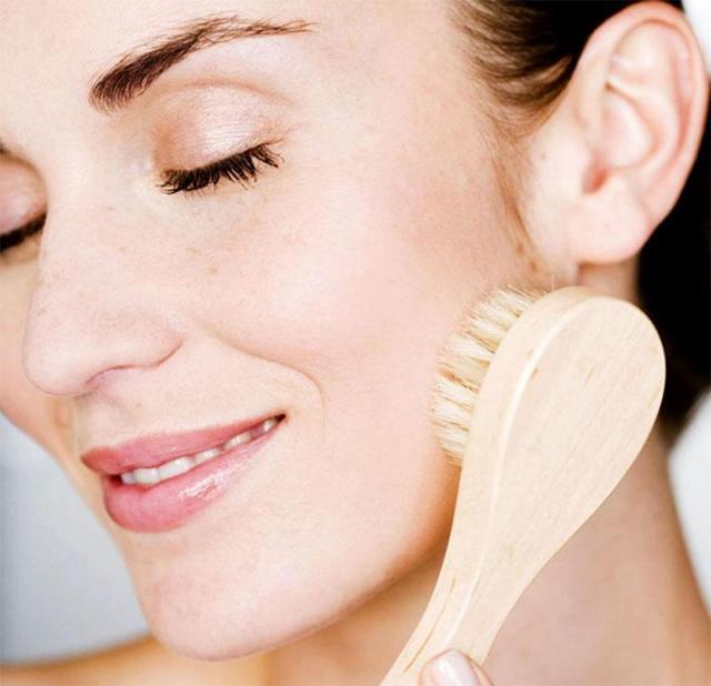 Brush My Face