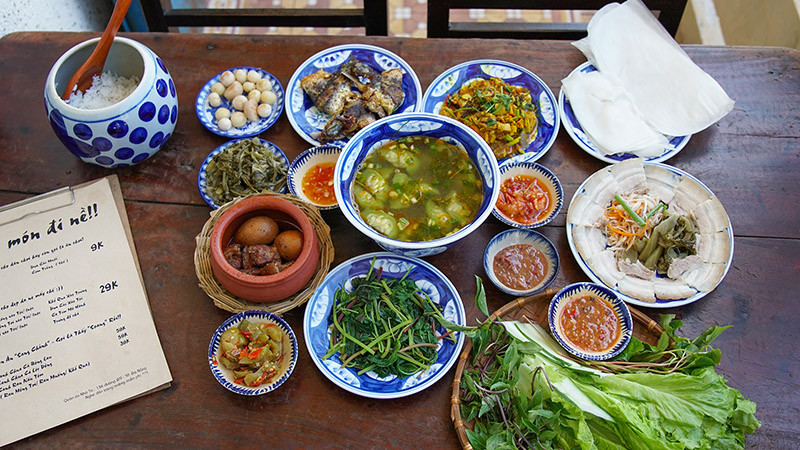 Cơm Nhà Ta