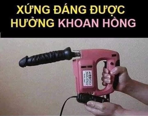 Khoan Hồng Meme