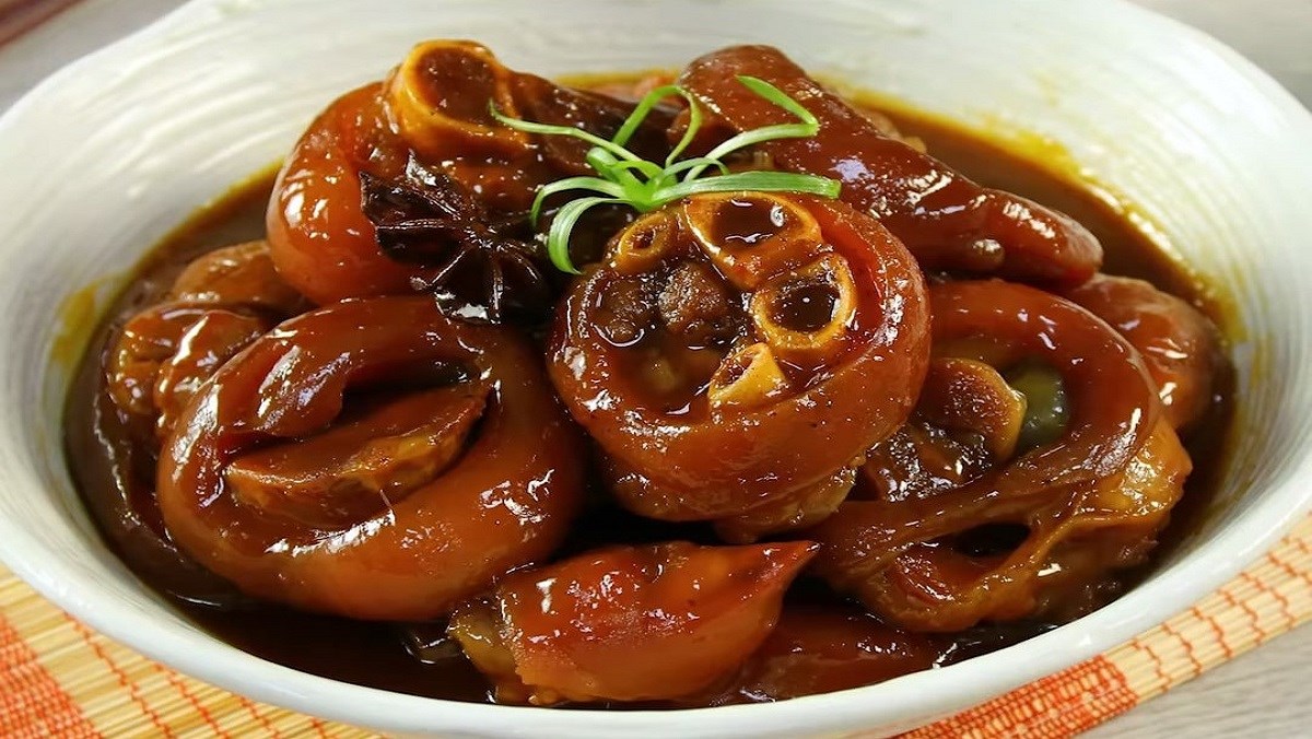 Móng Giò Hầm