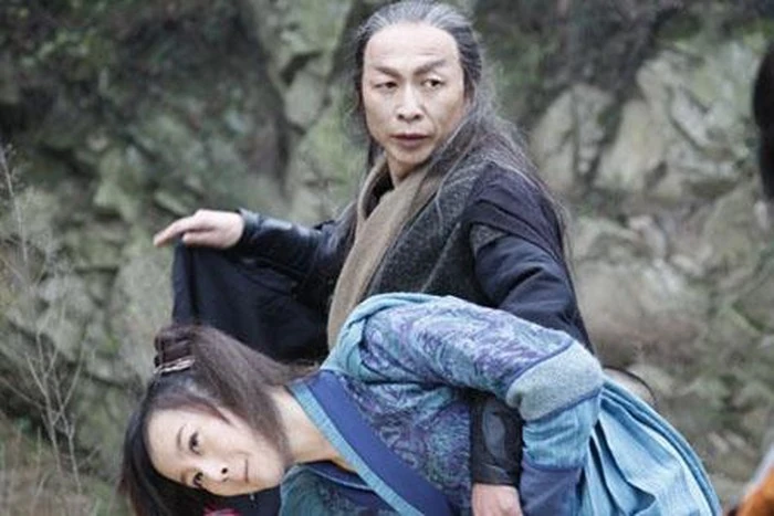 Vi Nhất Tiếu