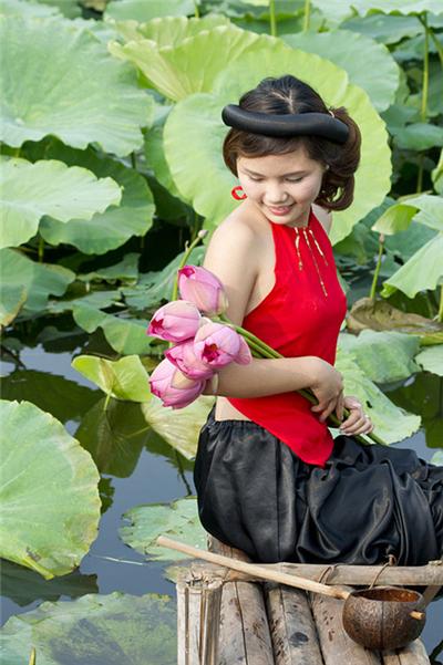 Yếm Lụa Sồi